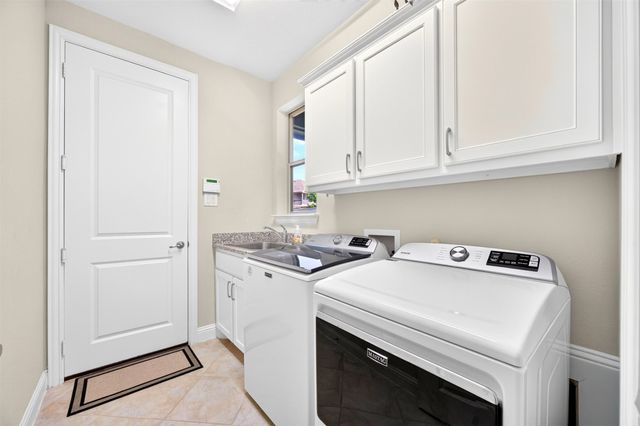 4225 Whispering Willow Way, Arlington, TX 76005