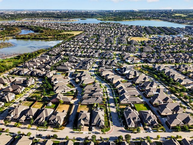 4225 Whispering Willow Way, Arlington, TX 76005
