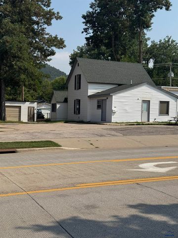 1828 JUNCTION AVE, Sturgis, SD 57785