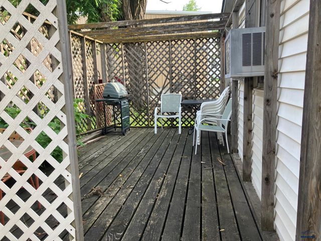 1828 JUNCTION AVE, Sturgis, SD 57785