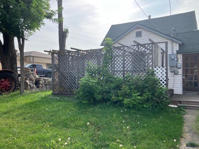 1828 JUNCTION AVE, Sturgis, SD 57785