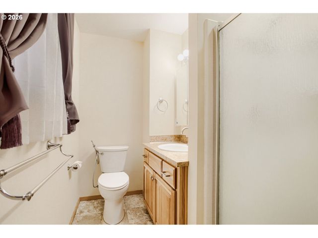 7025 Sw HOODVIEW Pl, Beaverton, OR 97008
