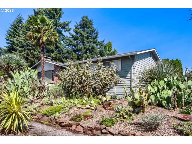 7025 Sw HOODVIEW Pl, Beaverton, OR 97008