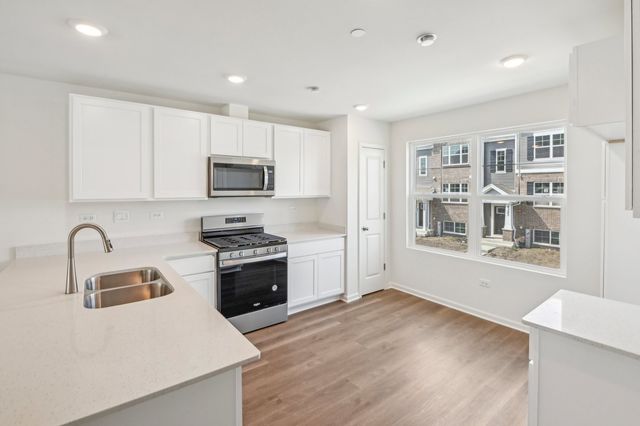 6371 Ulster Drive, Tinley Park, IL 60477