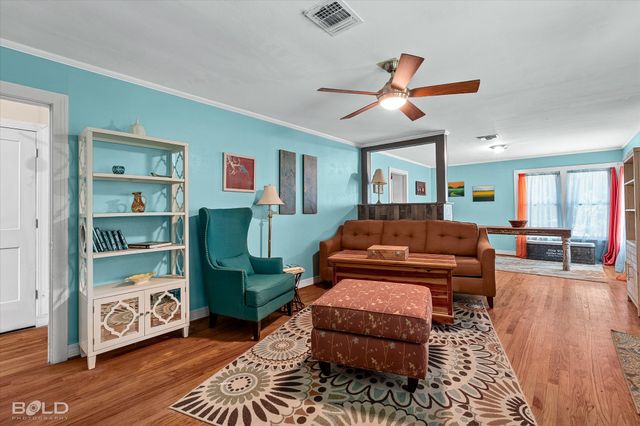 6151 Pine Hill Road, Shreveport, LA 71107