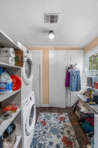 6151 Pine Hill Road, Shreveport, LA 71107