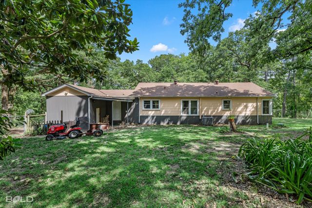 6151 Pine Hill Road, Shreveport, LA 71107