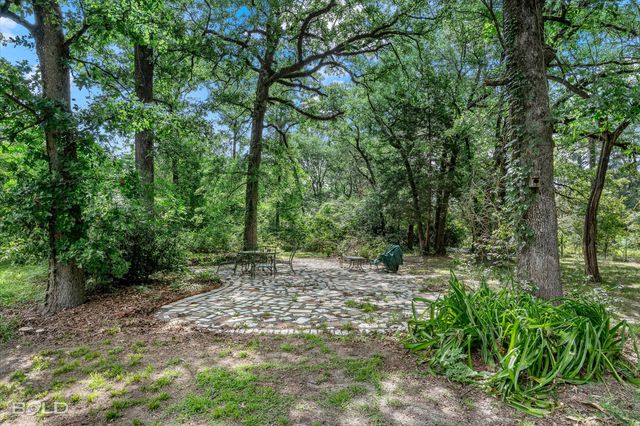 6151 Pine Hill Road, Shreveport, LA 71107