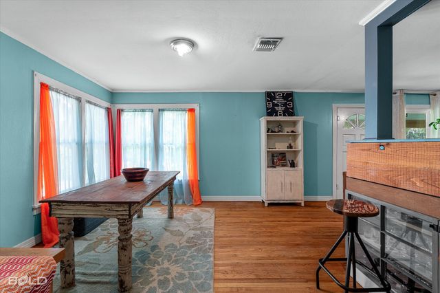 6151 Pine Hill Road, Shreveport, LA 71107