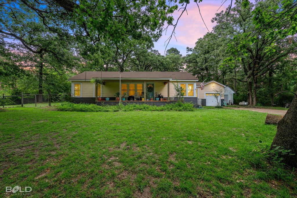 6151 Pine Hill Road, Shreveport, LA 71107