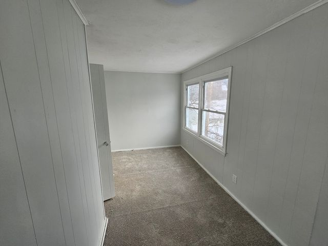 113 Lexington St, Springfield, MA 01107