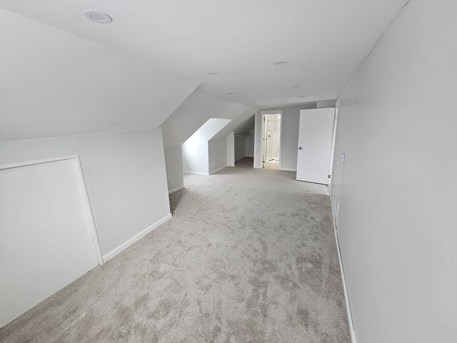 113 Lexington St, Springfield, MA 01107