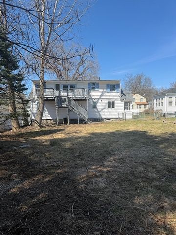 113 Lexington St, Springfield, MA 01107