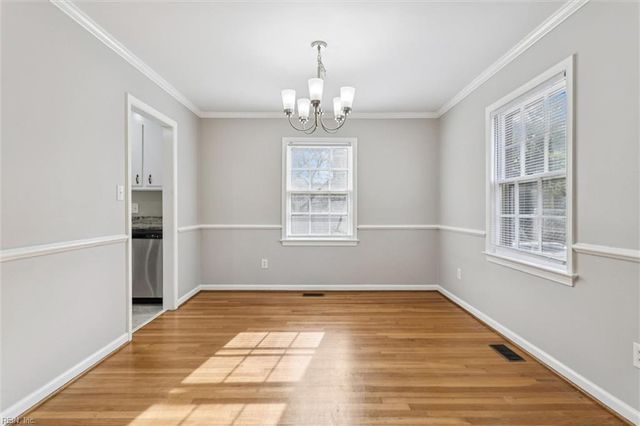 192 Beechmont DR, Newport News, VA 23608