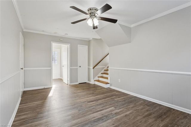 192 Beechmont DR, Newport News, VA 23608