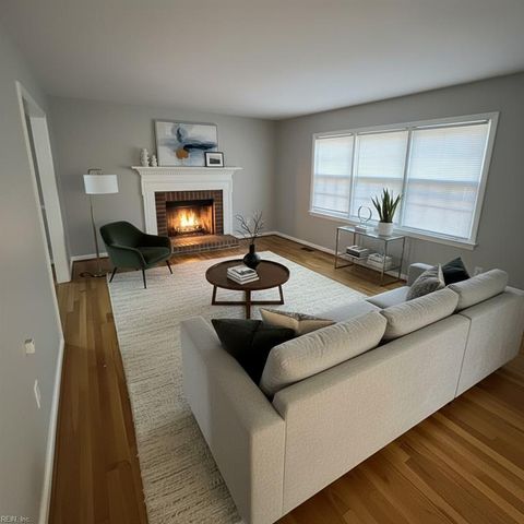 192 Beechmont DR, Newport News, VA 23608