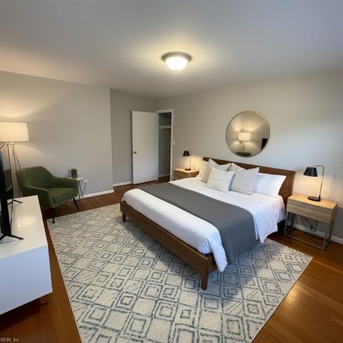 192 Beechmont DR, Newport News, VA 23608