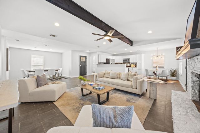 5704 Whitebrook DR, Austin, TX 78724