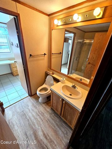 1284 W Linwood Dr, Hayden, ID 83835