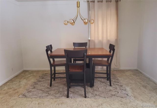 21105 Westfarm Court, Farmington Hills, MI 48167