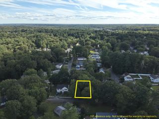 75 Hilltop Rd, Holbrook, MA 02343