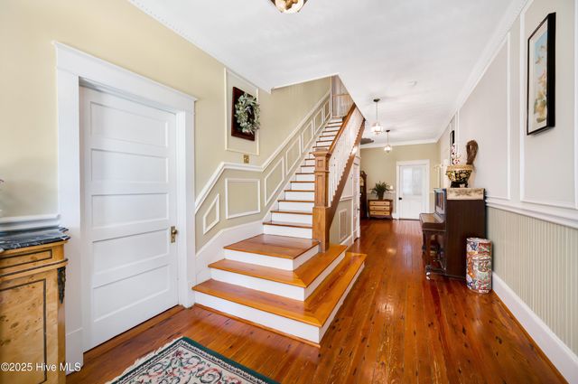 3466 S Contentnea Street, Farmville, NC 27828