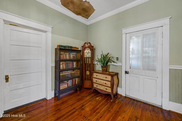 3466 S Contentnea Street, Farmville, NC 27828