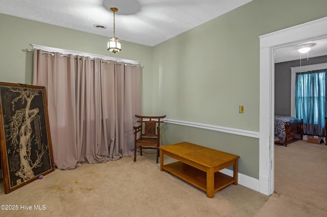 3466 S Contentnea Street, Farmville, NC 27828