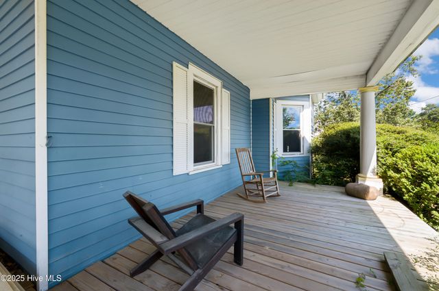 3466 S Contentnea Street, Farmville, NC 27828