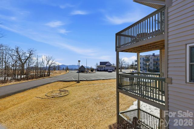 301 Pinnacle Inn Road 4208, Beech Mountain, NC 28604