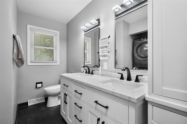 6231 E H Avenue, Kalamazoo, MI 49048
