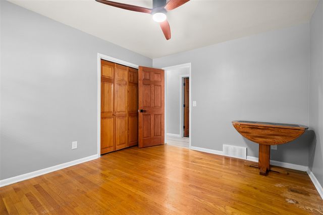 6231 E H Avenue, Kalamazoo, MI 49048