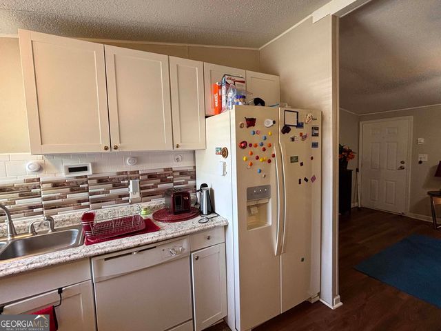 63 Breezewood Drive, Hampton, GA 30228