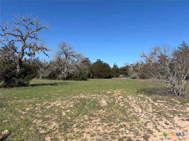 1873 County Road 136a, Hallettsville, TX 77964