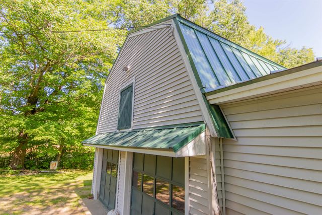 71 Mays Way, Tamworth, NH 03890