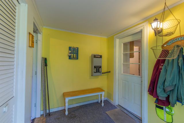 71 Mays Way, Tamworth, NH 03890