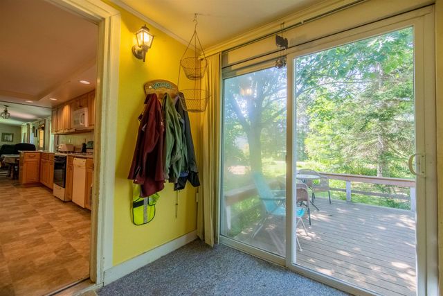 71 Mays Way, Tamworth, NH 03890