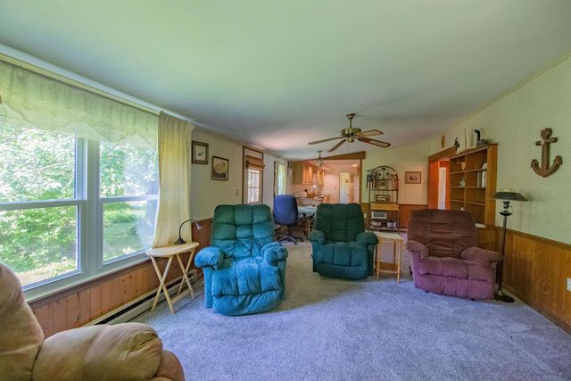71 Mays Way, Tamworth, NH 03890