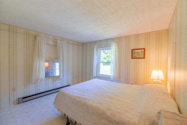 71 Mays Way, Tamworth, NH 03890