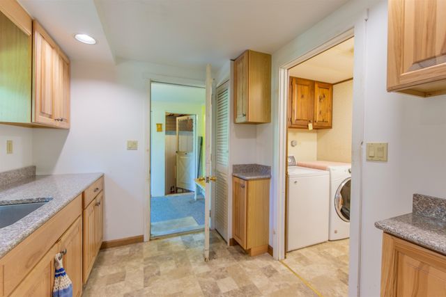 71 Mays Way, Tamworth, NH 03890