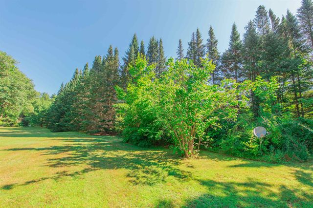71 Mays Way, Tamworth, NH 03890