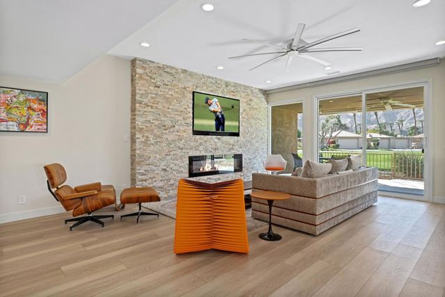 86 La Ronda Drive, Rancho Mirage, CA 92270