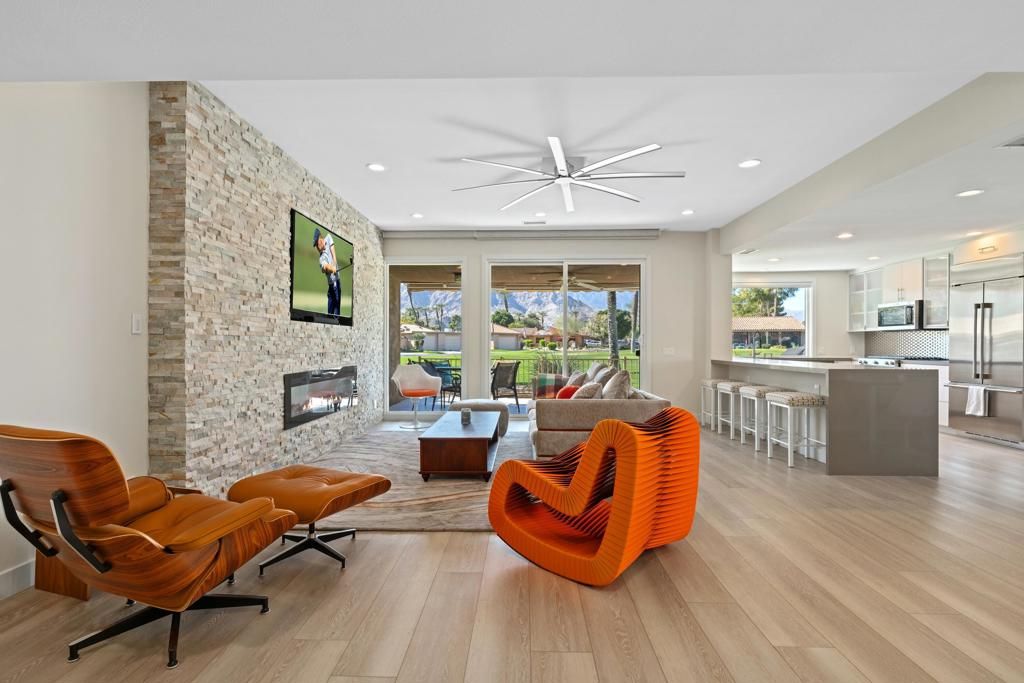 86 La Ronda Drive, Rancho Mirage, CA 92270