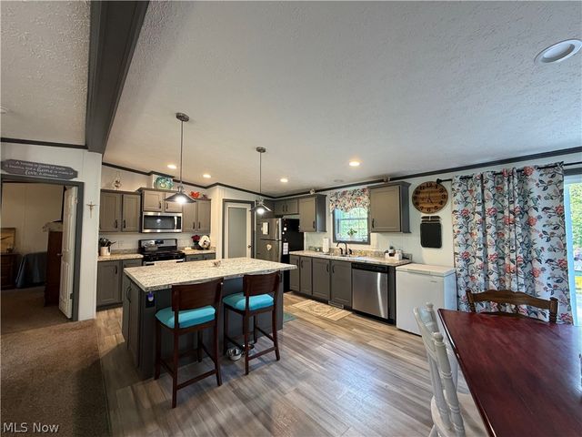 301 46th Street SW, Canton, OH 44706