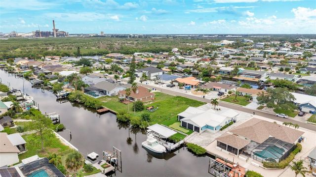 6510 SANTIAGO COURT, Apollo Beach, FL 33572