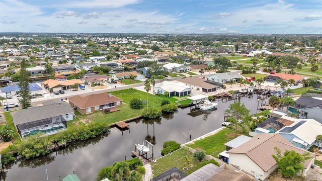 6510 SANTIAGO COURT, Apollo Beach, FL 33572
