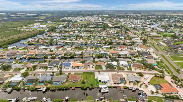 6510 SANTIAGO COURT, Apollo Beach, FL 33572