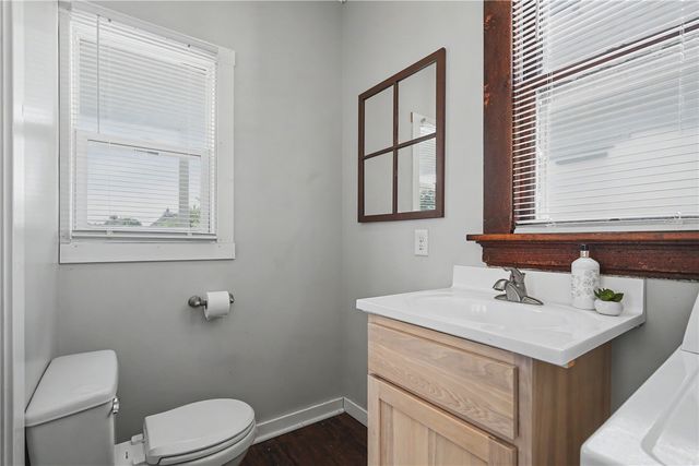 1312 Burch Avenue NW, Cedar Rapids, IA 52405