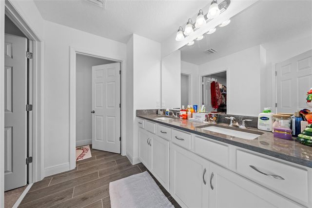 5056 CENTER COURT, St Cloud, FL 34772