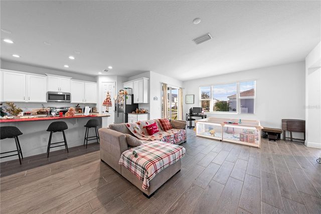 5056 CENTER COURT, St Cloud, FL 34772